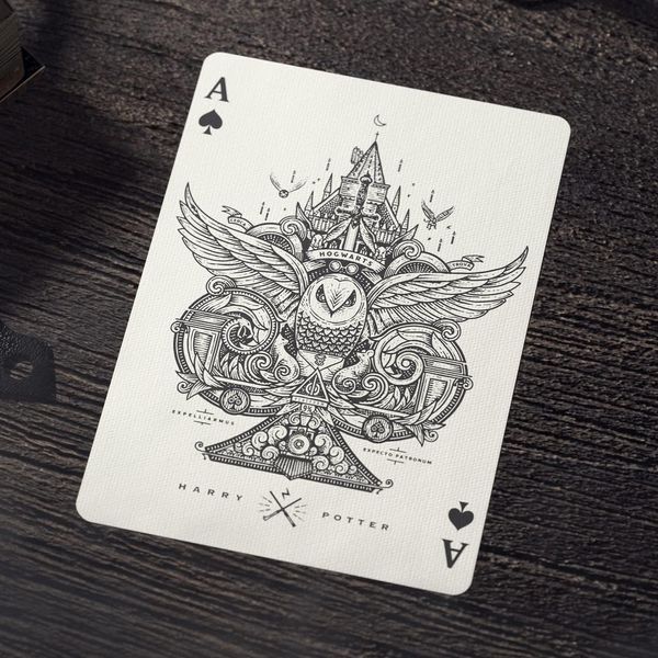 Фото товара Гральні карти Гаррі Поттер. Рейвенклов (Harry Potter Ravenclaw), 54 карти theory07